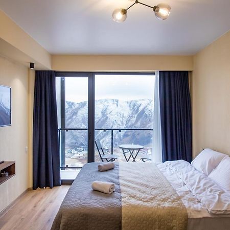 Valley And Mountain View, Twins, With Hot Water Gudauri Exterior photo